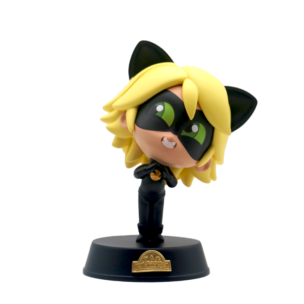 Art Figure Chibi Cat Noir Heart