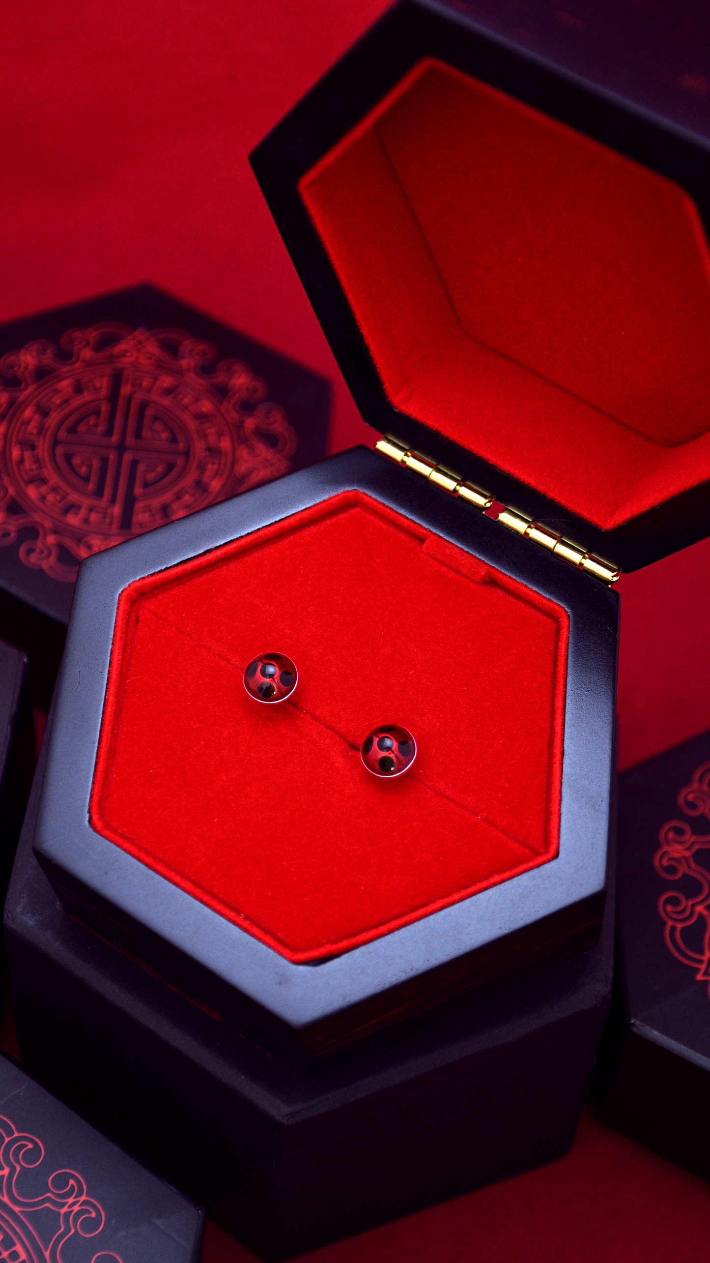 Miraculous Ladybug Earrings (STUDS)