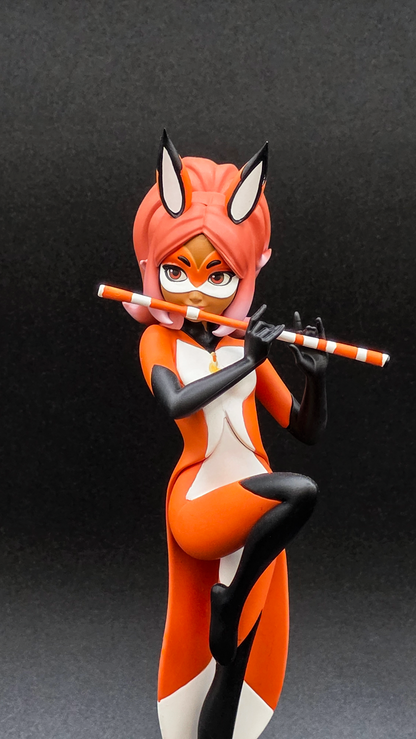 Rena Rouge – Figurine d'art en résine de qualité supérieure